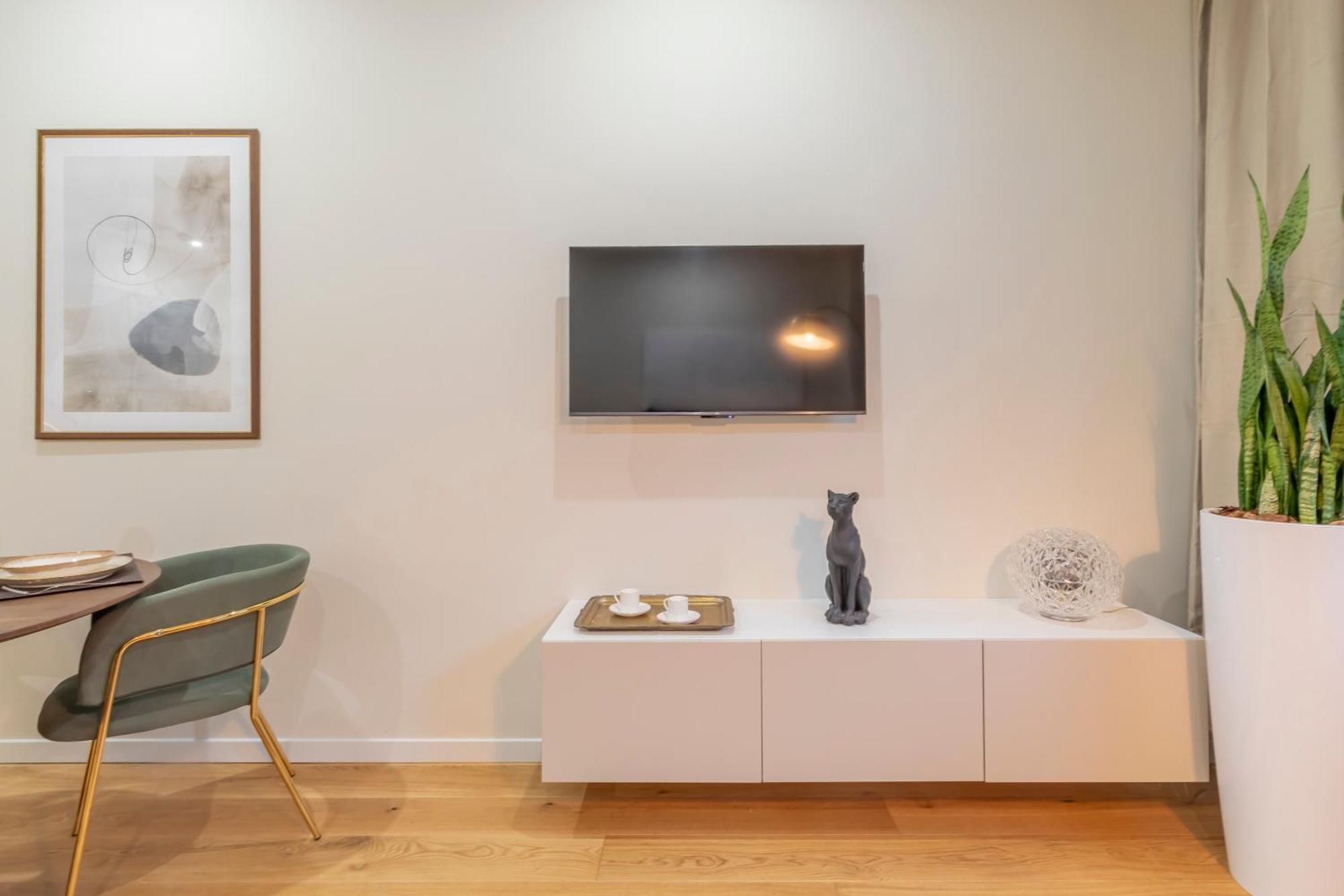 Borghese Apartment Rome